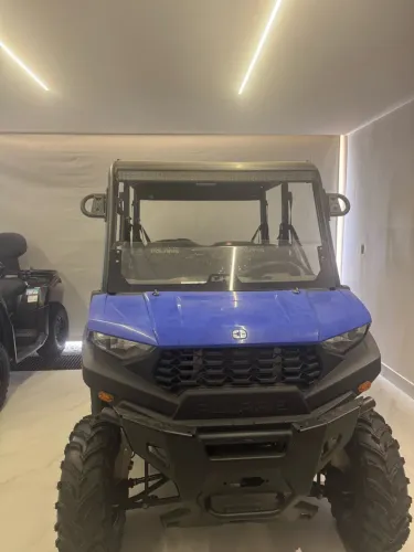 POLARIS 4x4