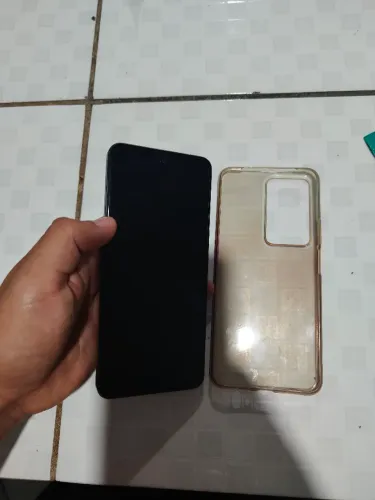 Celular Novo, Realm C75 verde, 256gb / 8 Ram .