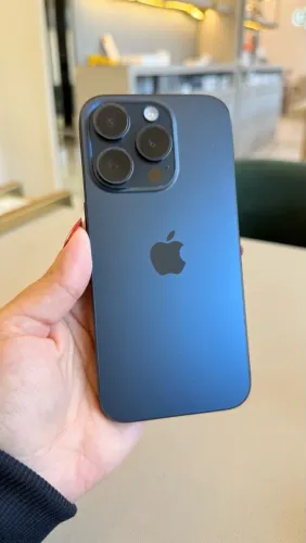 IPHONE 15 PRO 256GB AZUL SEMINOVO / LOJA FÍSICA