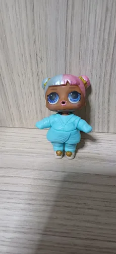 Boneca L.O.L surprise