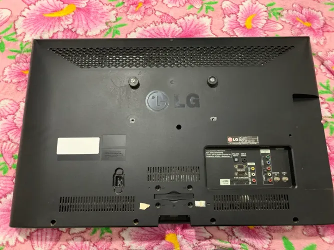 TELEVISÃO LG 32 POLEGADAS