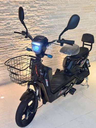Vendo scooter nova sem uso !!!
