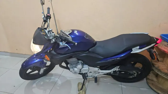 Vendo CB300