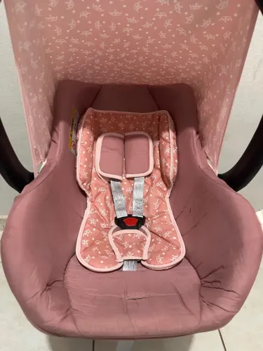 Bebê conforto Tutti Baby