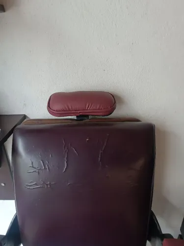 Poltrona para barbearia rústica