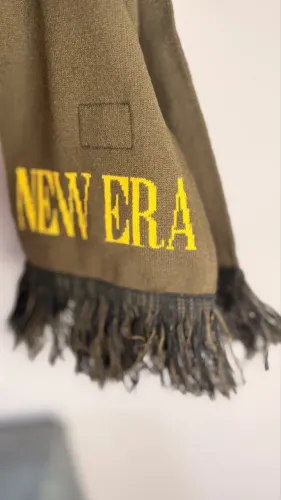Cachecol new era 