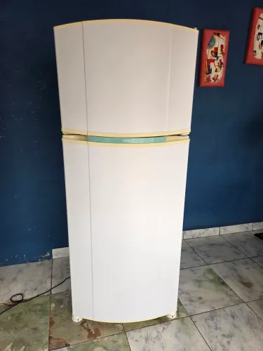 Vendo geladeira Consul 