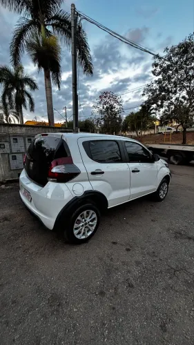 Fiat Mobi Like 1.0 Fire Flex 5P. 2022