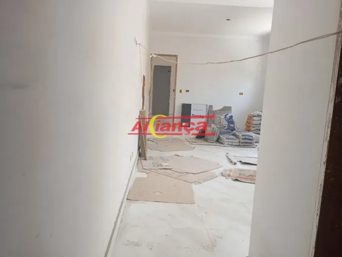 Casa Térrea à Venda Jardim Vila Galvão!