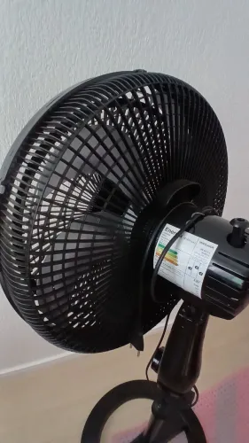 Ventilador Turbo- Coluna - 6 pás<br>Pouco