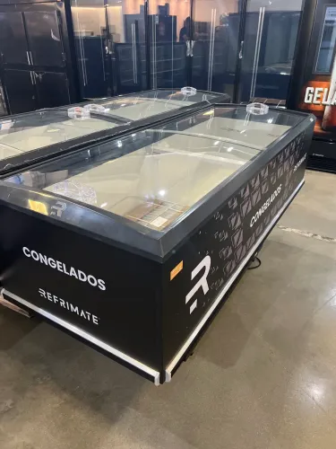 Expositor ilha para congelados - Refrimate - 2m