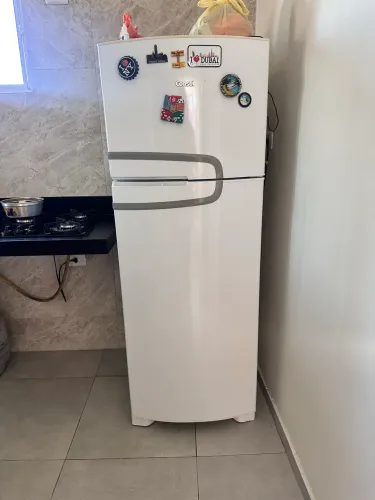 Geladeira Consul Frost Free Duplex 340 litros Branca com Prateleiras Altura Flex - CRM39AB