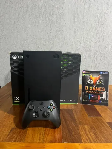 Xbox Séries X Semi Novo.