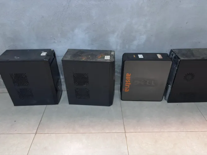 Lote de computadores