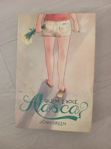 Livro "Quem é você, Alasca?" de John Green
