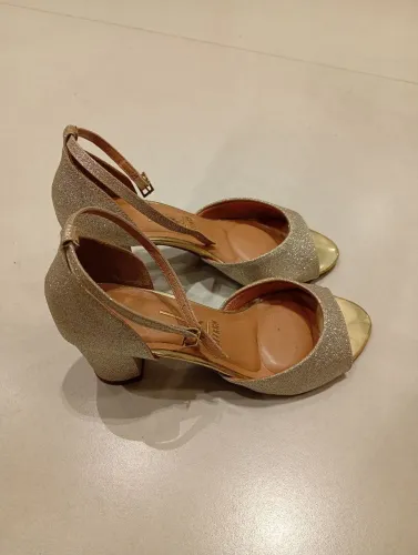 Sandália Vizzano Glitter Glamour Dourado n - 37