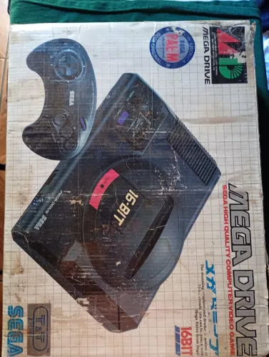Vendo mega drive japonês completo na caixa completo passo cartão com taxa entrega grátis 