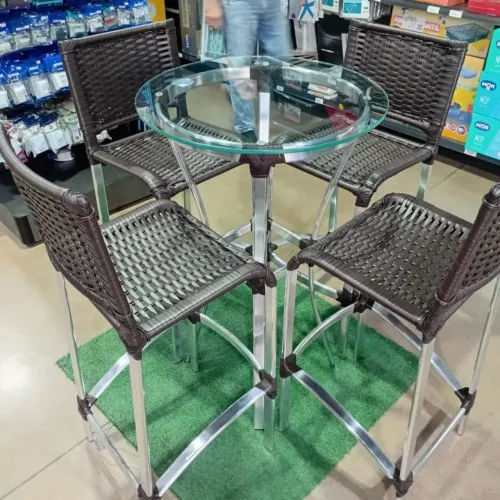 Jogo de bistrô em alumínio