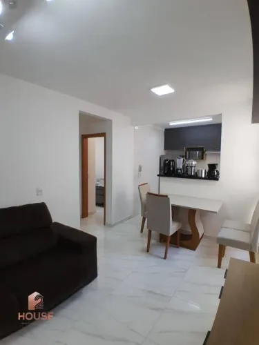 Apartamento com 2 dormitórios à venda, 52 m² por R$ 290.000,00 - Estância Guatambu - Itaqu