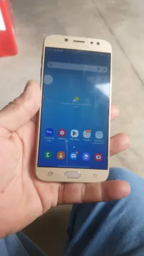 Samsung j7 pro com tela trincada mais está funcionando