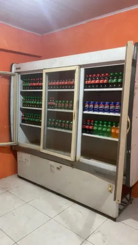 Freezer grande 03 portas