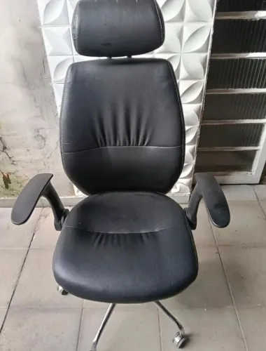 Cadeira ergonômica black