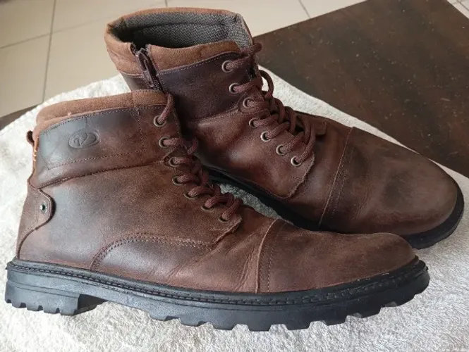 Bota Coturno Couro