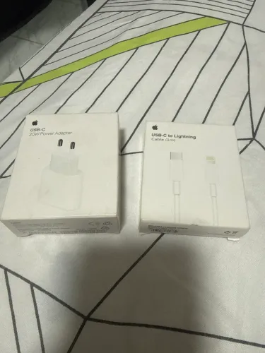Carregador de iPhone