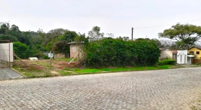 Terreno no centro do Guaíba