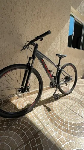 Bicicleta Oggi Hacker Sport 2025 - aro 29