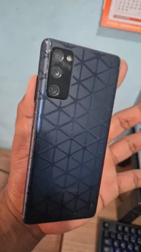 CELULAR S20FE