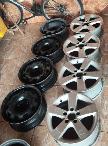 Rodas váriadas R$2 mil