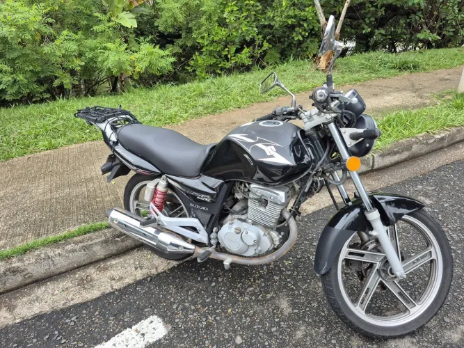 Suzuki GSR 150i 2016