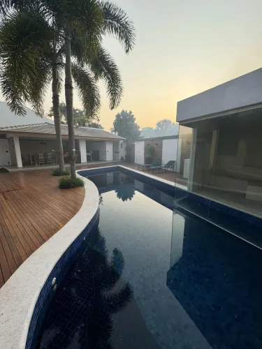 Condomínio Del Lago casa excelente toda reformada arquitetura moderna oportunidade