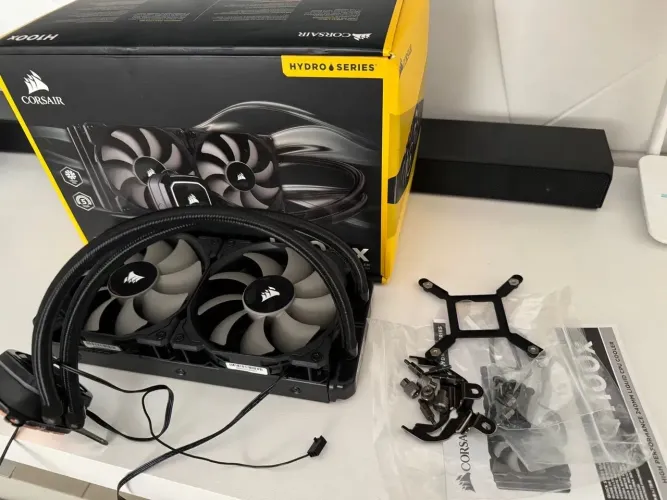 Watercooler Corsair H100x 240mm