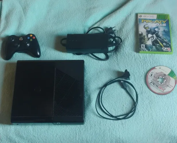 Xbox 360 super slim