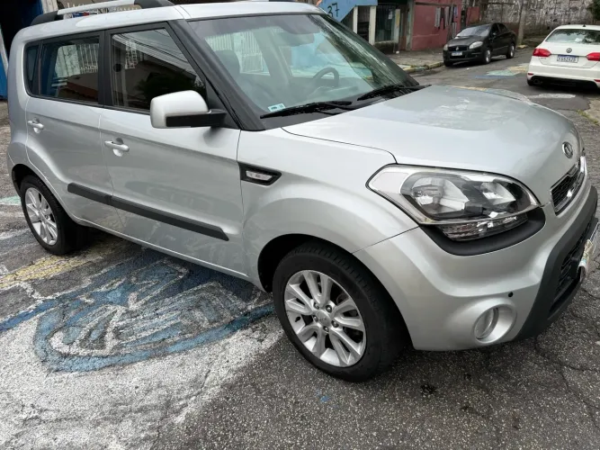 Kia Motors Soul 1.6/ 1.6 16V Flex Aut. 2013