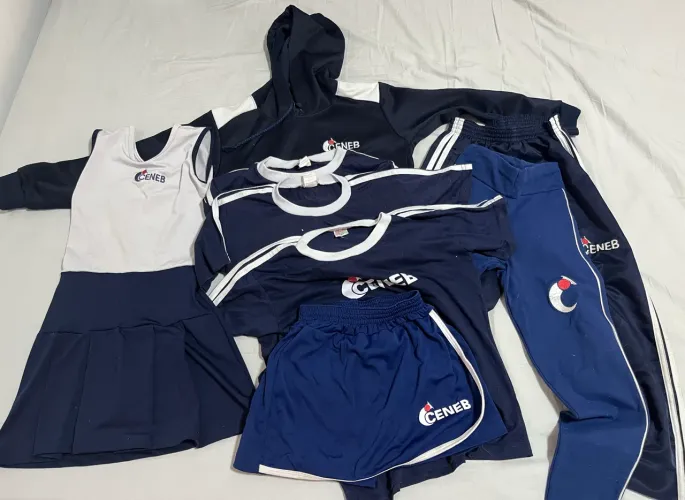 Uniforme colégio Ceneb