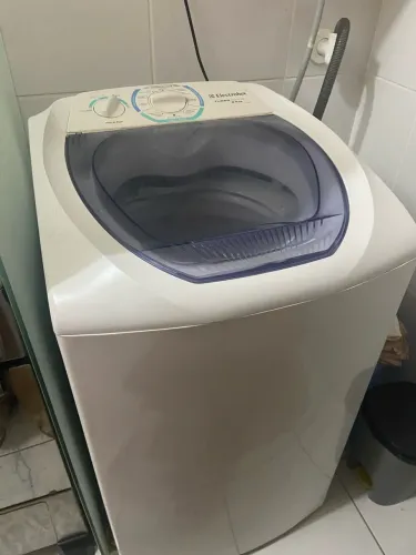Máquina de lavar roupas 