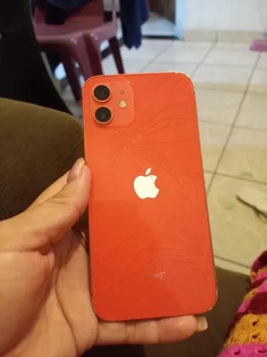 Vendo iPhone 12 