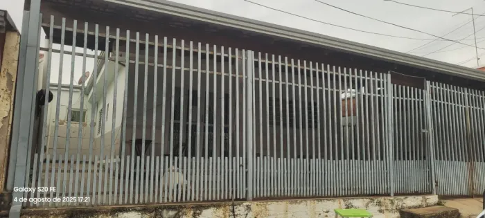 Casa com 3 dormitórios à venda, 98 m² por R$ 445.000,00 - Parque São Miguel - Hortolândia/