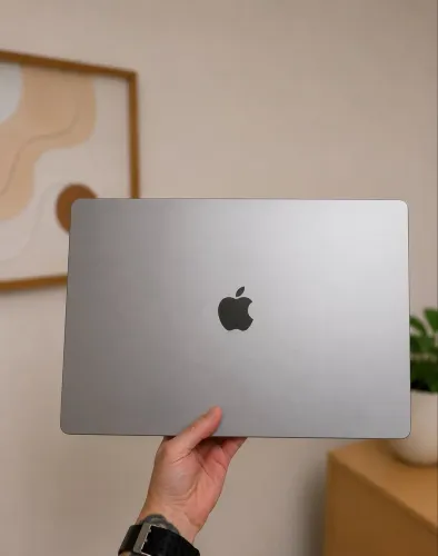 MacBook Pro M1 MAX - 32GB - 1TB SSD - 16 pol - Perfeito estado