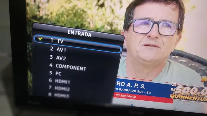 VENDO TV LCD 40 POLEGADAS, NÃO É SMART