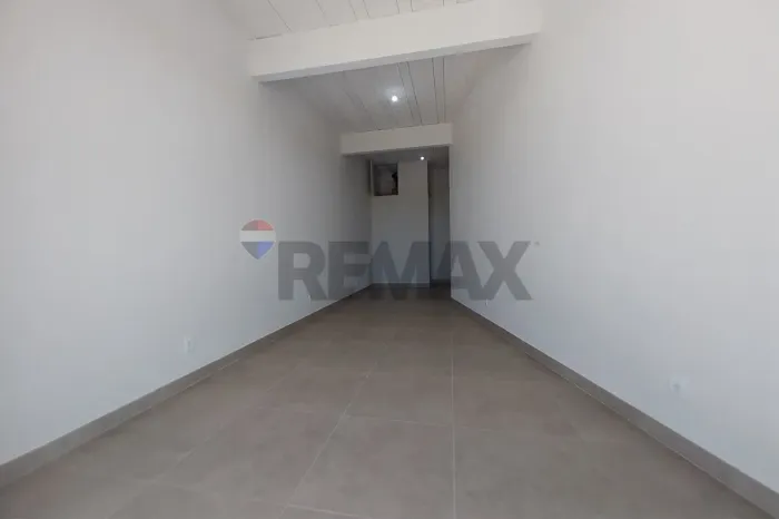 Loja com 27 m² para aluguel no bairro Liberdade em Santa Luzia