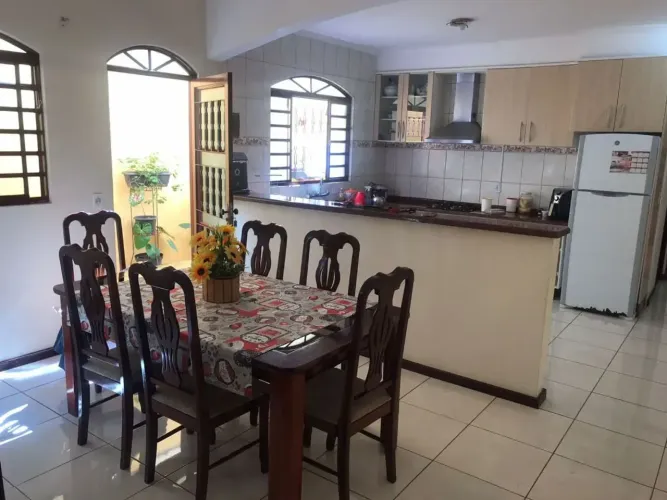 Sobrado com 4 dormitórios à venda, 150 m² por R$ 742.000,00 - Residencial Bosque dos Ipês