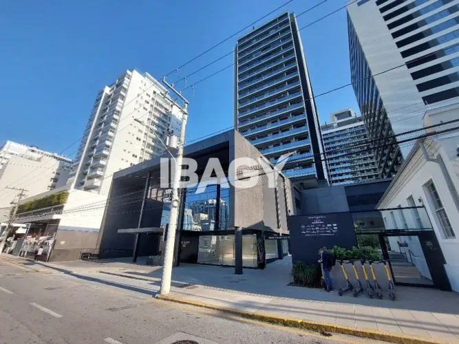 Excelente Apartamento 2 dormitório(s) em Centro - Florianópolis