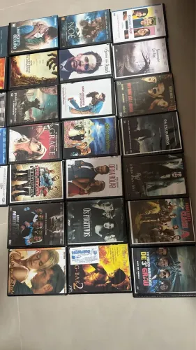 DVD de séries e filmes 