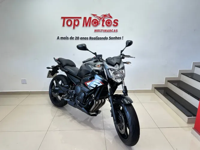Yamaha XJ6 Gasolina Manual