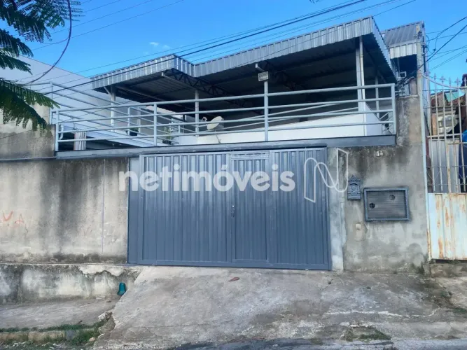CASA A VENDA NO BAIRRO BELMONTE- OPORTUNIDADE