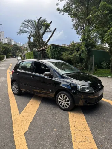 Volkswagen Fox 1.0 MI Total Flex 8V 5P 2013